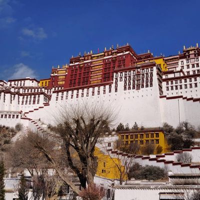 Potala palace

#china #tibet #colorful #potalapalace #monastery  #landscape