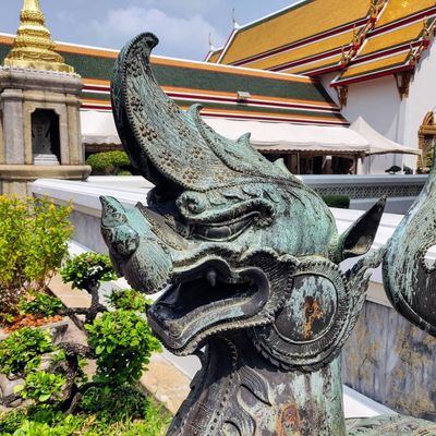 Nice hairstyle

#thailand #bangkok #temple #watpho #statue #stone